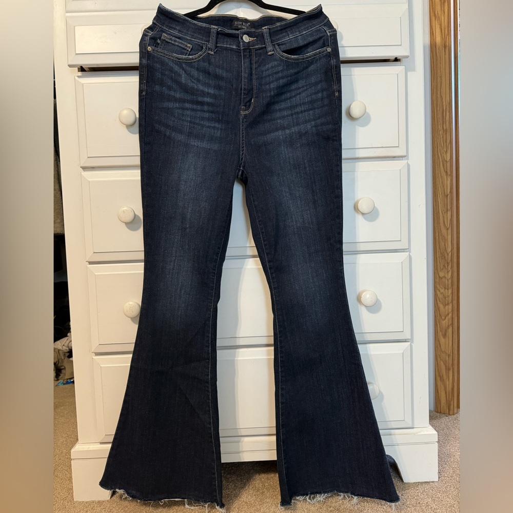Judy Blue High Rise Flare Jeans 31